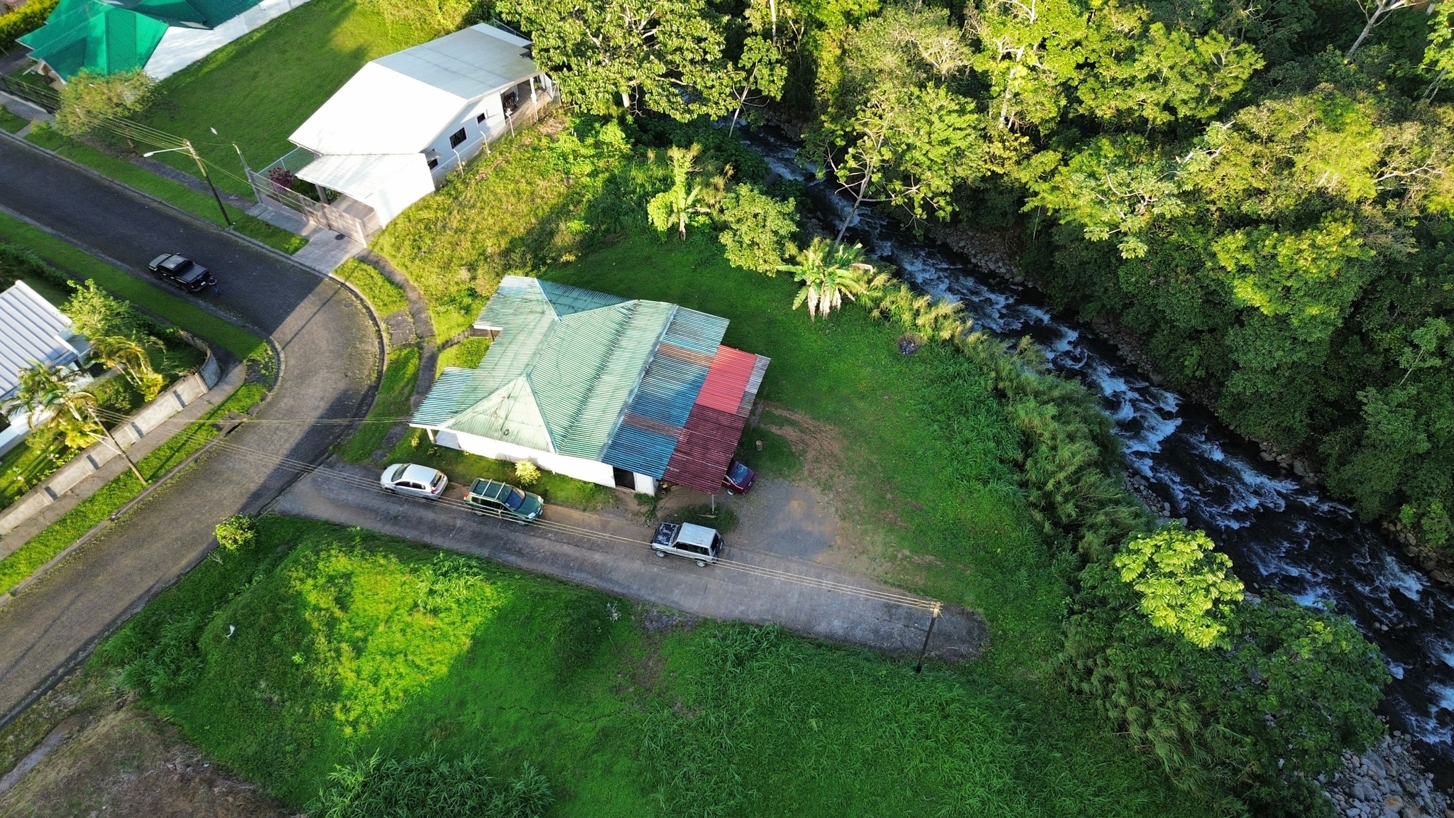 Propiedad en venta en Ciudad Quesada con apartamentos construidos