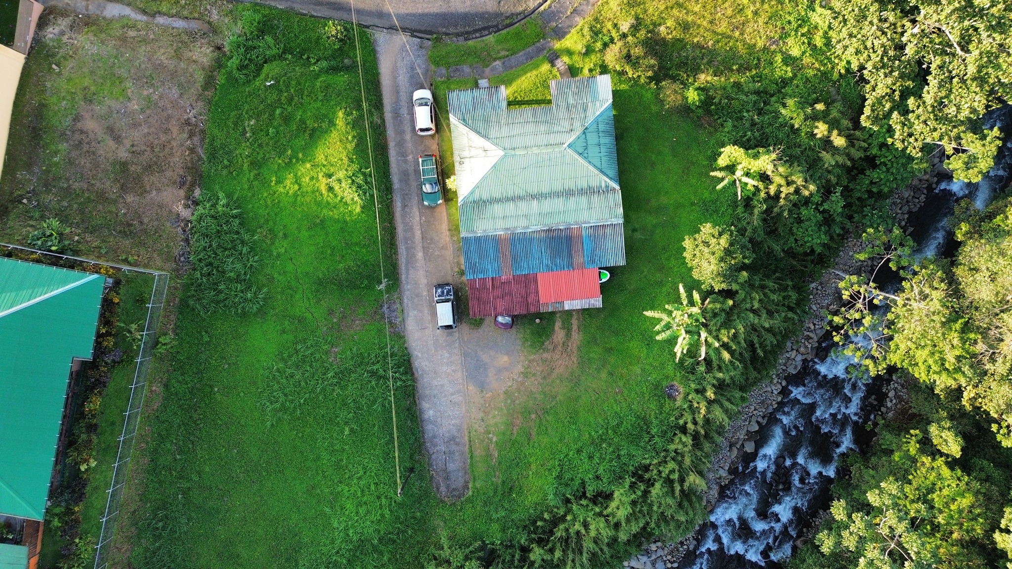 Propiedad en venta en Ciudad Quesada con apartamentos construidos